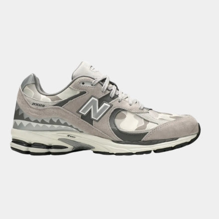 New Balance Bape x 2002R Apes Together Strong Gris Camo M2002R Bape